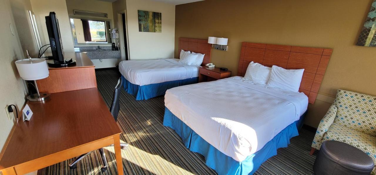 Quality Inn Ashburn Exteriör bild