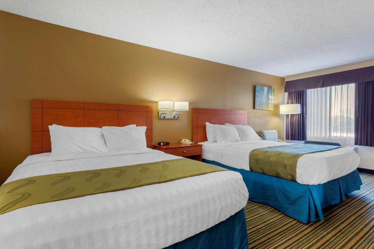 Quality Inn Ashburn Exteriör bild